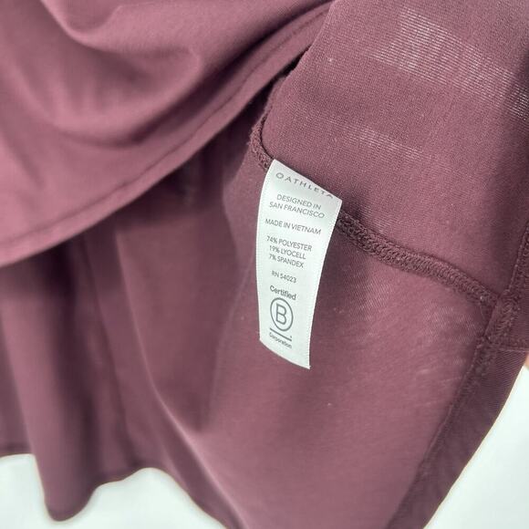 Athleta Essence Relaxed High Low Hem Tank Top Burgundy Racerback Size S - Picture 10 of 10